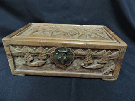 Vintage Carved Jewelry Trinket Box