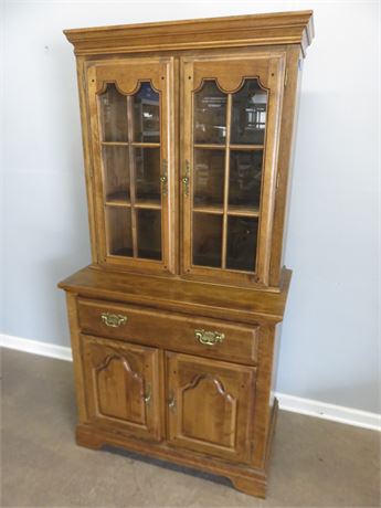 TEMPLE-STUART Early American Style Hutch