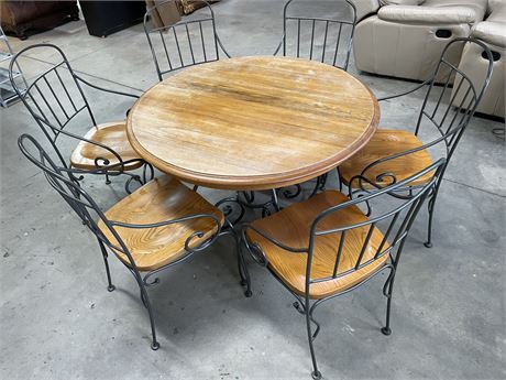 KINCAID Dining Table Set Wrought Iron/Oak Top