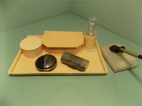 1940's-1950's Bakelite Vanity set