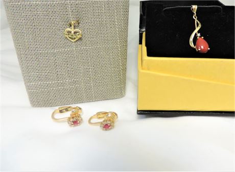 14 Kt Red Coral Diamond Pendant Ruby Diamond Earrings 14 Kt Mom Pendant