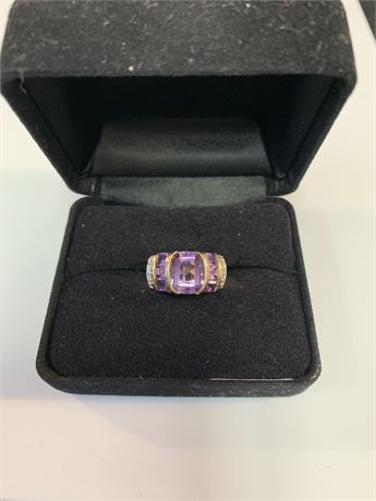 Exquisite Marked 14kt. Gold Amethyst Ring