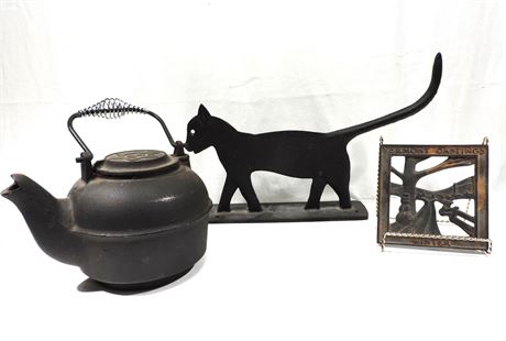 Vintage VERMONT CASTINGS Pot / Cat Door Stop