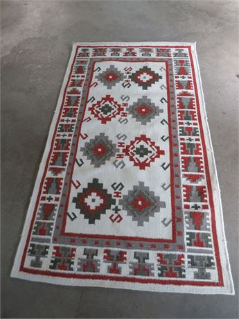 Southwestern Style Accent Rug