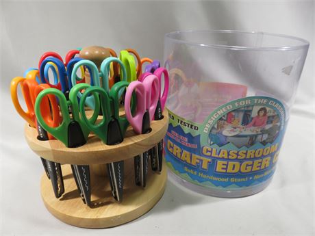 Classroom Craft Edger Caddy with 18 Scissors