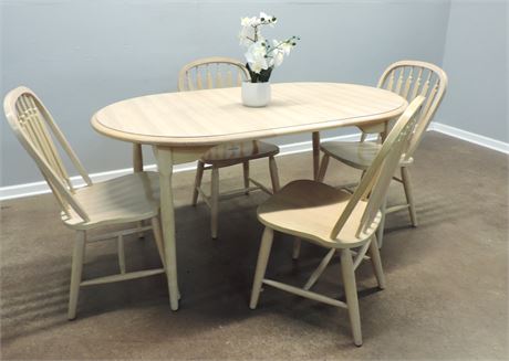 Wood and Laminated Dining Table / Four Chairs