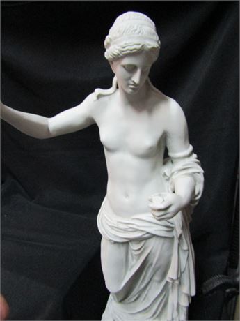 Venus De Milo Sculpture