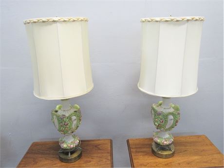 2 Vintage Porcelain Capodimonte Style Lamps