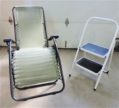 Patio / Sunroom Canvas Lounge Chair & Wider Folding Step Stool