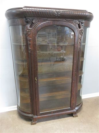 Antique Quartersawn Oak Curved Glass Curio/China Cabinet