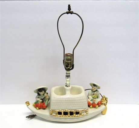 1950's Lamp Mid Century Asian Figural Sampan Boat Table/Console Lamp