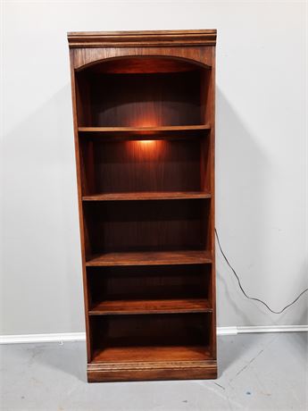 Lighted Display Cabinet / Bookshelf