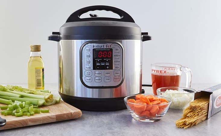 Sold at Auction: Instant Pot 3 Quart Pressure Cooker