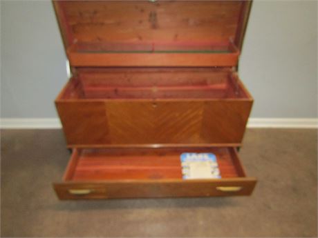 Vintage Lane Cedar Hope Chest with Pull-out Bottom Drawer