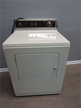 Maytag Heavy Duty Clothes Dryer