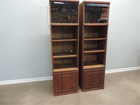 Pair of Bookcases / Entertainment Cabinet