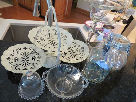 Assorted Glassware & Decoratives Lot