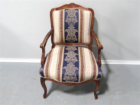 Queen Anne Style Vintage Open Arm Upholstered Chair
