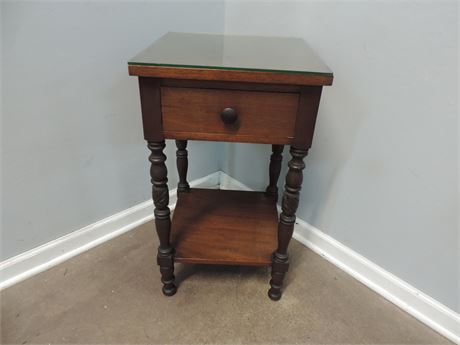 Vintage Solid Wood Side / Accent Table