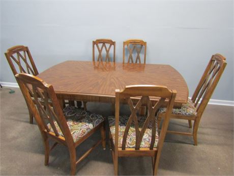 Bassett Furniture Trestle Dining Table with 6 Chairs, 2 Leafs