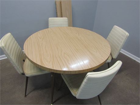 Daystrom Mid Century Round Formica Laminate Table With Daystrom Chairs