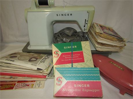Singer #604 Sewing Machine