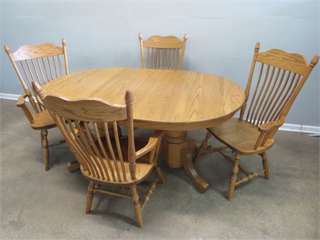 Transitional Design Online Auctions - Amish Solid Oak Farmhouse Dining Set