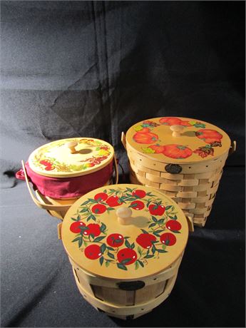 Peterboro Baskets Collection, Round with Fruit Decoration