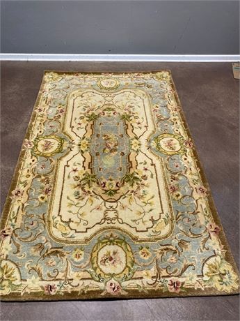 Pure Wool Rug With Pad Made in India