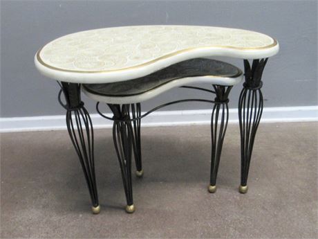2 Kidney Shaped Nesting Tables with Metal Legs