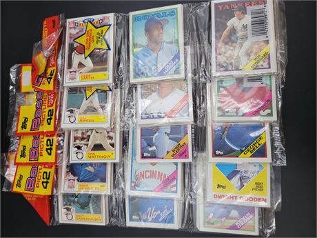 1988 Topps Baseball Lot of 5 Rack Packs w/ Don Mattingly, Cal Ripken Jr AND MORE