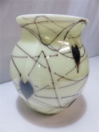 1976 FENTON Custard Hanging Hearts Vase by Robert Barber