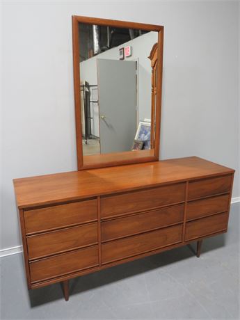 DIXIE Mid-Century Triple Dresser w/Mirror