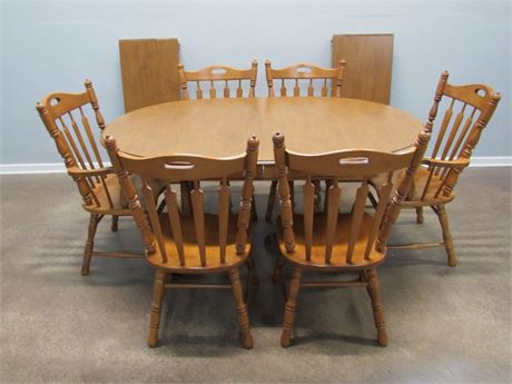 Tell City Maple Finish Dining Table with 6 Chairs and 2 Leaves