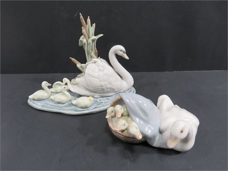 LLADRO Swan Figurines