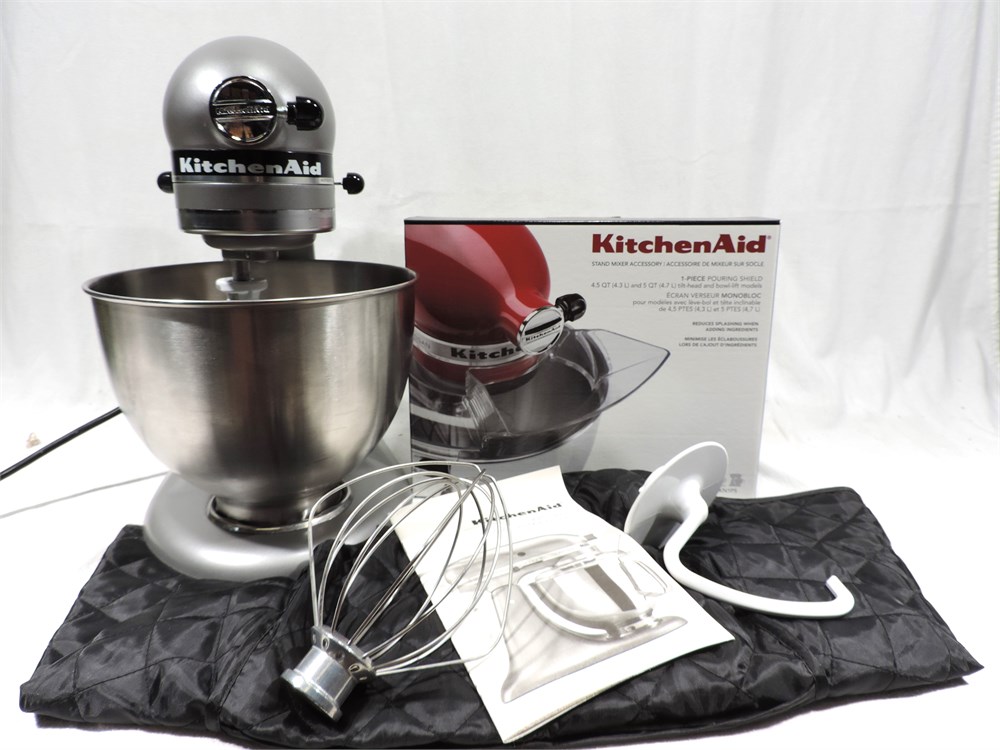 Transitional Design Online Auctions - KITCHENAID Stand Mixer / Bowl Lift /  Attachments