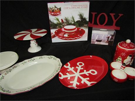 Holiday Party Glasses & Plates
