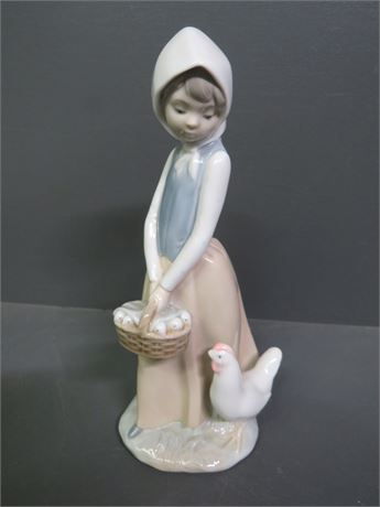 NAO/LLADRO Girl With Chicken Figurine