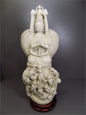 Guanyin Bodhisattva Statue
