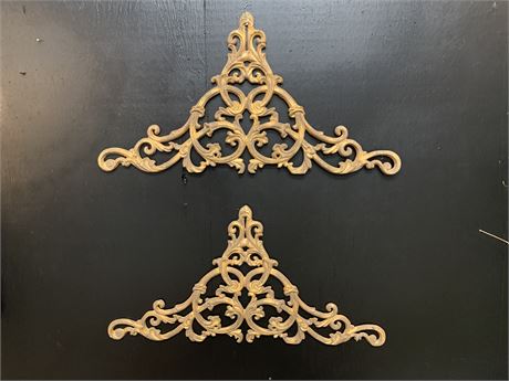 Pair of Gold Scrolled Wall Décor