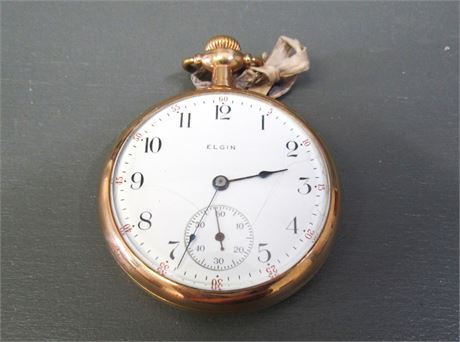 Vintage/Antique Elgin National Watch Co. Pocket Watch with Display Case