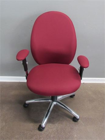 Nice Adjustable Office/Desk Chair