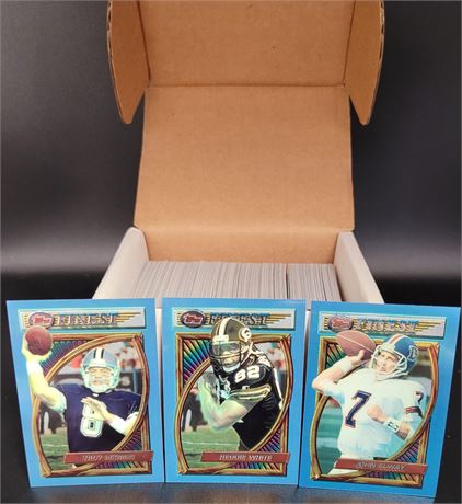1994 TOPPS FINEST NFL COMPLETE 220 TRADING CARD SET