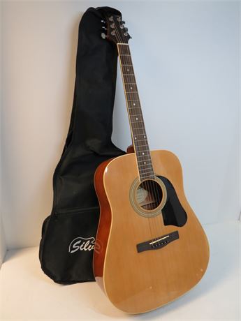 SILVERTONE PRO SERIES Acoustic Guitar w/Gig Bag