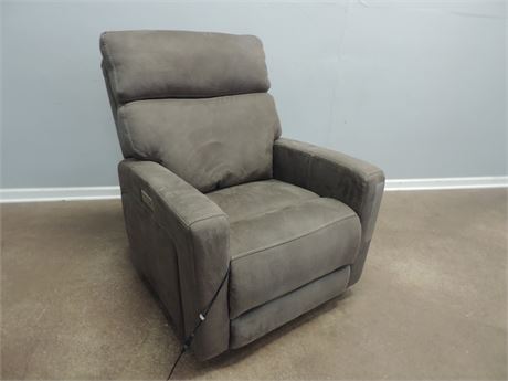Highest Quality Flex Steel Reclining Chair