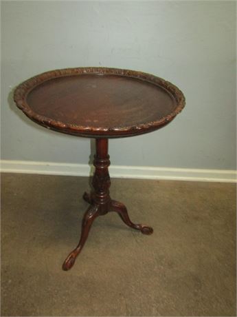 Antique Chippendale Style Mahogany Pie Crust Ball & Claw Foot Table