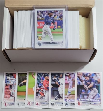 2022 TOPPS Series 1 Baseball Card Set + Wander Franco Rookie Card