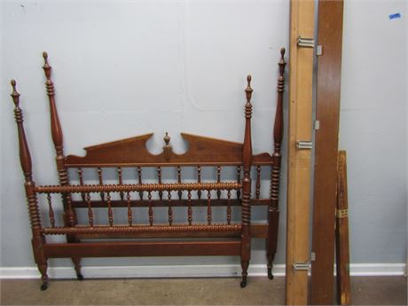 Full Size Pennsylvania House Low Post Spindle Wood Bed Frame, Supports and Rails