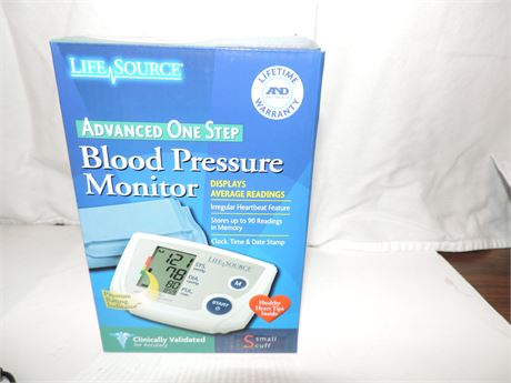 NEW LIFE SOURCE Blood Pressure Monitor