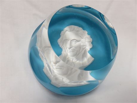 1976 BACCARAT Thomas Paine Sulphide Crystal Paperweight